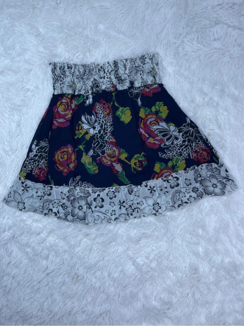 Jasmine Women’s Navy Floral Skater Skirt with Pink, Green & White Details size S - Picture 3 of 7